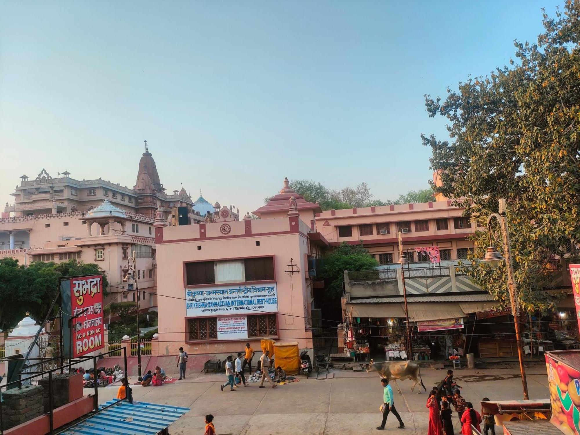 Sgh Guest House Mathura Buitenkant foto