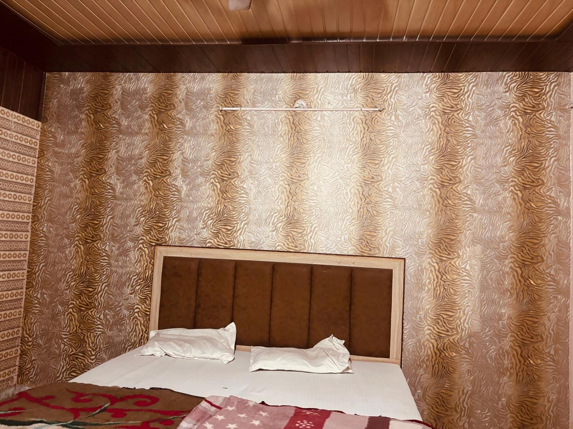 Sgh Guest House Mathura Buitenkant foto
